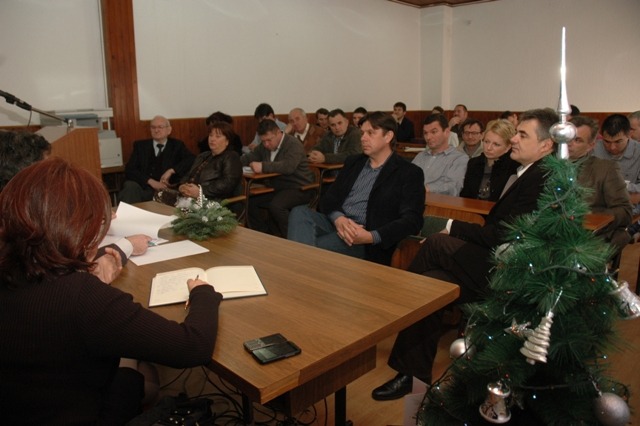 14. sednica Skupštine opštine Opovo: POSLEDNJA SEDNICA PARLAMENTA U 2013. GODINI