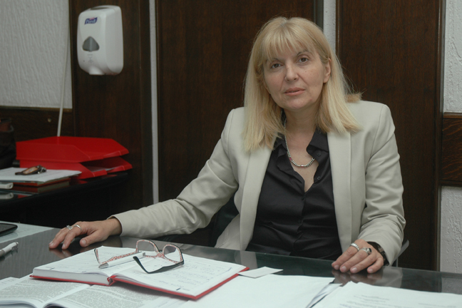 Intervju dr Sofija Popović, vd direktor Doma zdravlja Opovo  SAMO ZAJEDNO MOŽEMO SAČUVATI I POBOLJŠATI DOM ZDRAVLJA