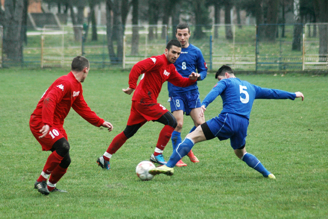 Fudbal:  OMLADINAC – JUGOSLAVIJA 1:1