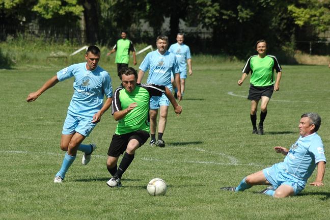 Fudbalski turnir veterana:  BARANĐANI NASTAVLJAJU NIZ TROFEJA