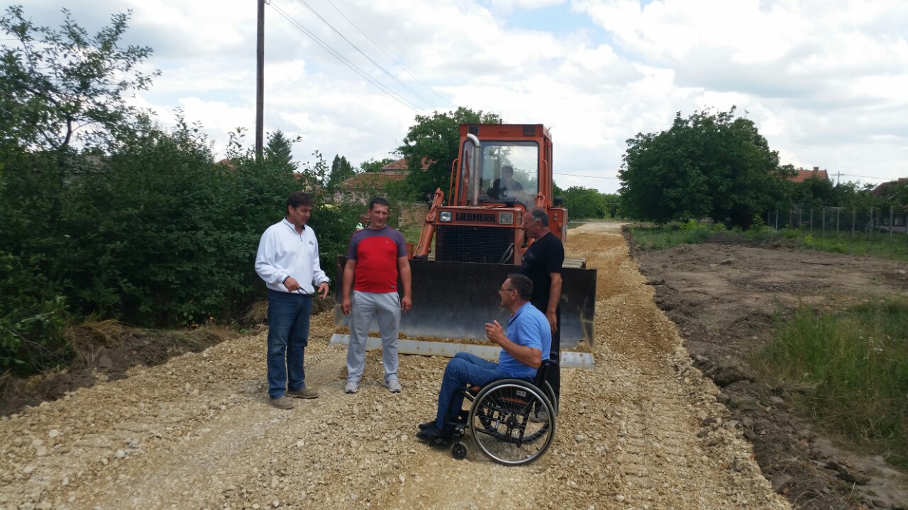 Radovi u Barandi:  UREĐENJE SPOREDNIH ULICA U BARANDI