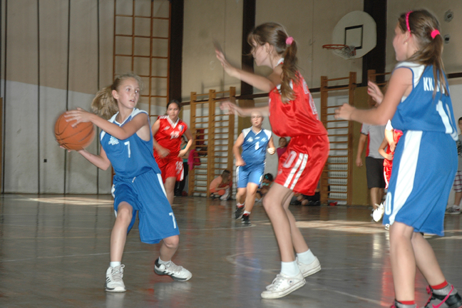 Košarka – Prvenstvo Vojvodine mlađe pionirke 6. kolo:  VELIKA BORBA U POSLEDNJEM KOLU