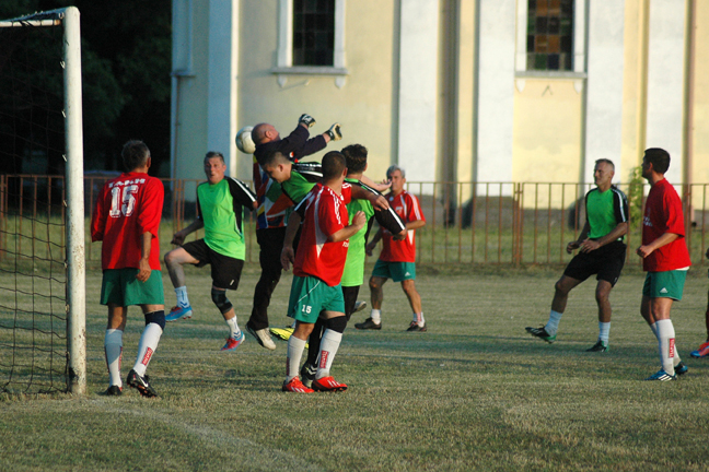 Turnir veterana Baranda 2015:  PRELAZNI PEHAR OSTAJE U BARANDI