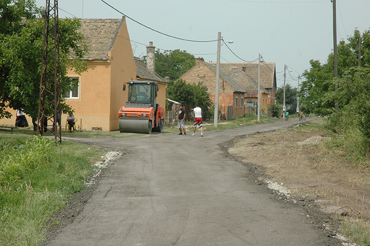 Građevinski radovi:  UREĐENJE ULICA U SEFKERINU