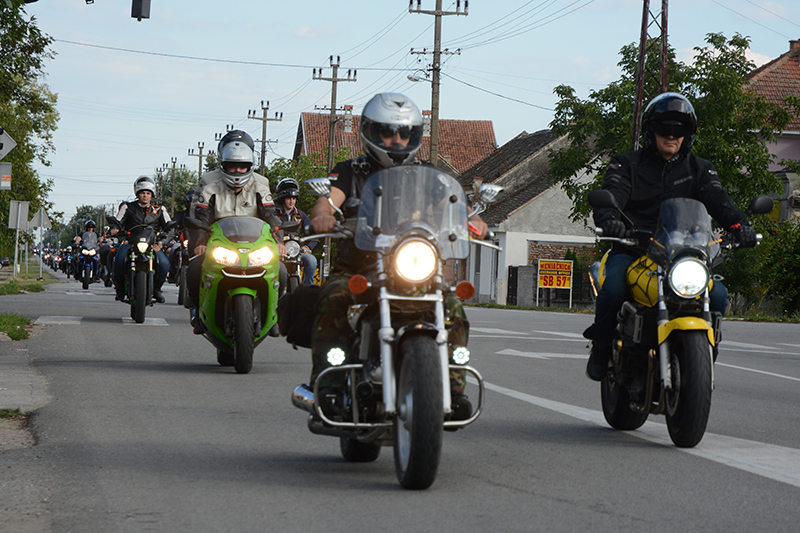 Moto klub Fire Wheels:  U SEFKERINU ODRŽAN VELIKI MOTO SKUP