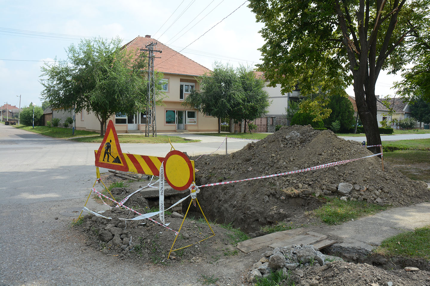 Vodosnabdevanje:  SLAB PRITISAK I POVREMENE RESTRIKCIJE ZBOG AKTUELNIH RADOVA