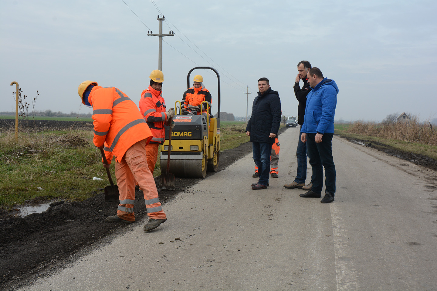 Lokalni put Baranda – Sakule – Idvor:  SANACIJA BANKINA I UDARNIH RUPA