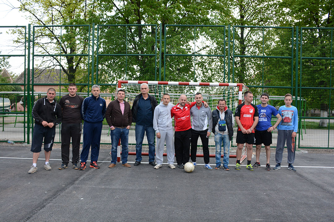 Sportski teren Sakule:  POSTAVLJENI GOLOVI I MREŽE, FUDBAL SE IGRA