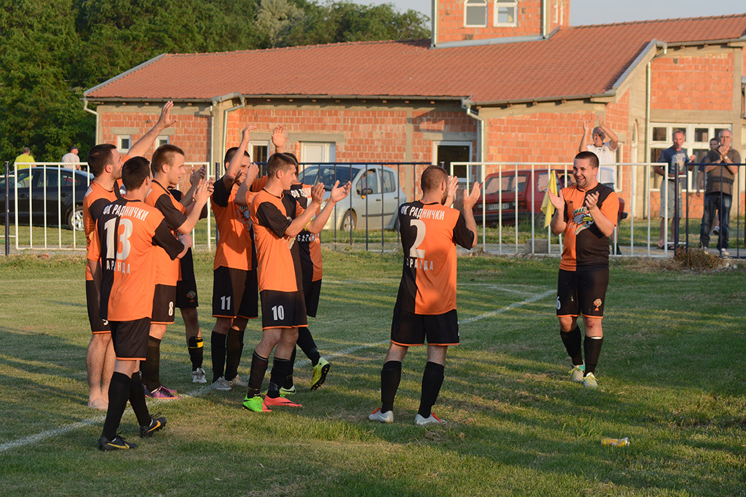 Fudbal – Druga južnobanatska liga Zapad / plejof 2. kolo:  KAZNENA EKSPEDICIJA IZ BARANDE PROTUTNJALA IDVOROM