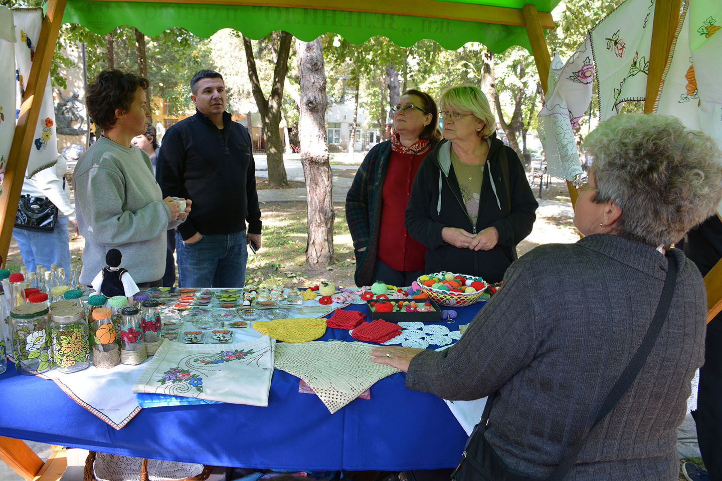 Etno bazar Aktiv žena Opovo:  PRIHOD OD PRODAJE U HUMANITARNE SVRHE