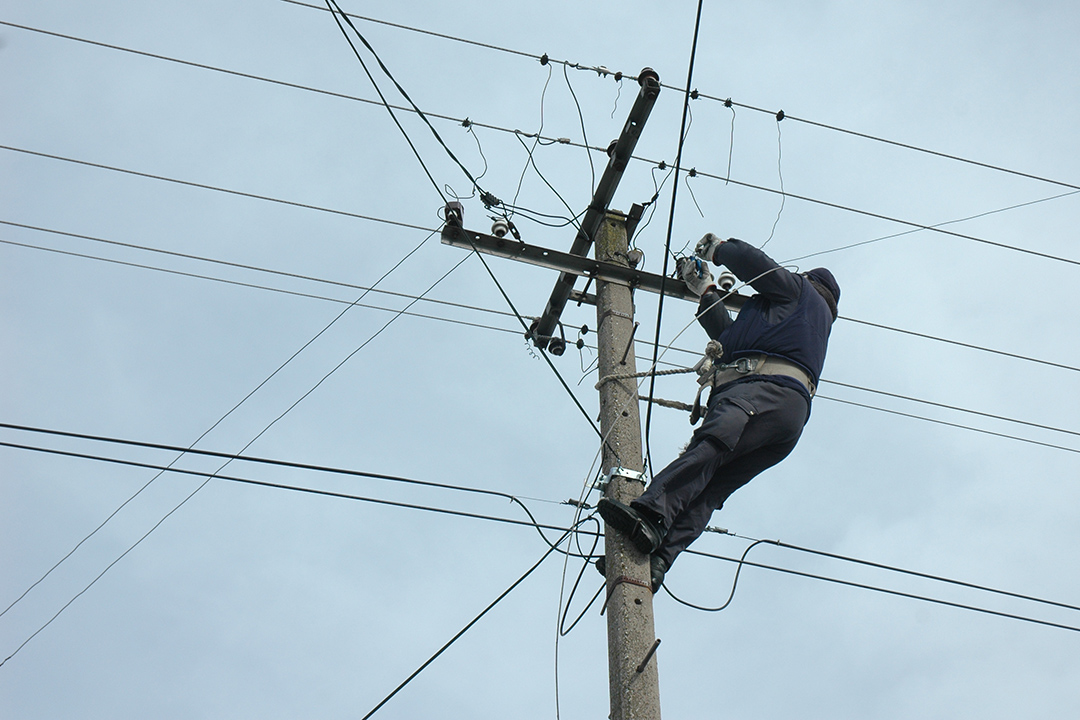 U četvrtak i petak isključenja struje u Opovu:  ZBOG RADOVA NA ELEKTROMREŽI U ČETVRTAK CELA OPŠTINE BEZ VODOSNABDEVANJA