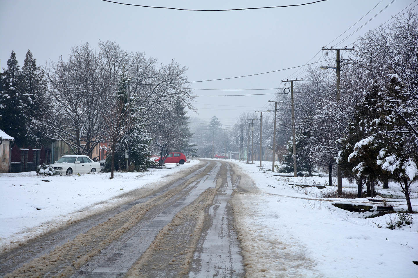 Dobro jutro:  MESTIMIČNO SUNČANO SA NALETIMA SNEGA