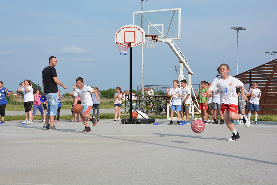 Majski dani košarke:  TAKMIČENJE U MINI BASKETU