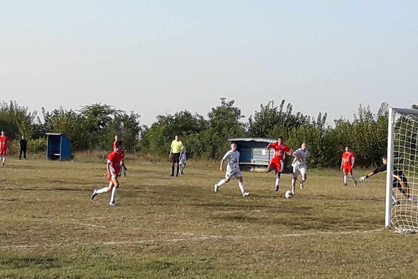 Fudbal – Omladinska liga južnog Banata, 1. kolo;  POBEDA TEMPA, OMLADINAC SA OSAM IGRAČA