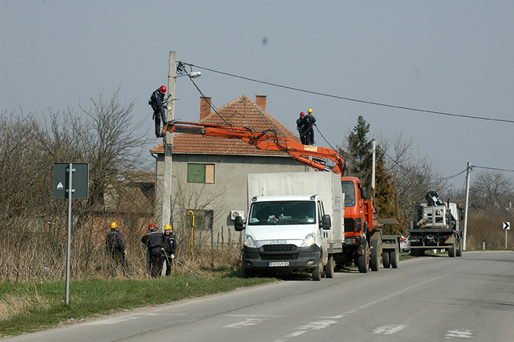 Elektrodistribucija Vojvodine:  NAJAVA RADOVA I ISKLJUČENJA U SAKULAMA, BARANDI I OPOVU