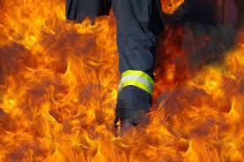 Požar u Sefkerinu: INTERVENISALI VATROGASCI, SREĆOM SPREČENO ŠIRENJE POŽARA