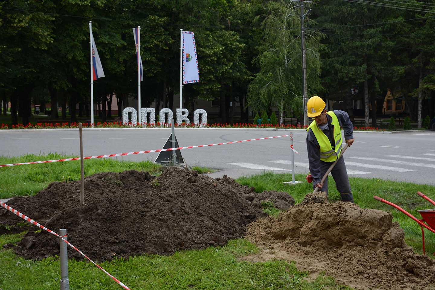 Rekonstrukcija vodovodne mreže: U TOKU SU RADOVI U ULICI BRATSTVA JEDINSTVA U OPOVU (VIDEO)