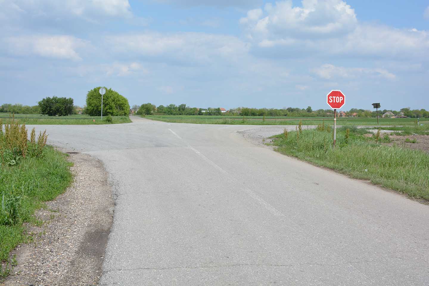 Opštinska uprava Opovo: OBAVEŠTENjE O OBUSTAVI SAOBRAĆAJA NA LOKALNOM  PUTU SAKULE – IDVOR