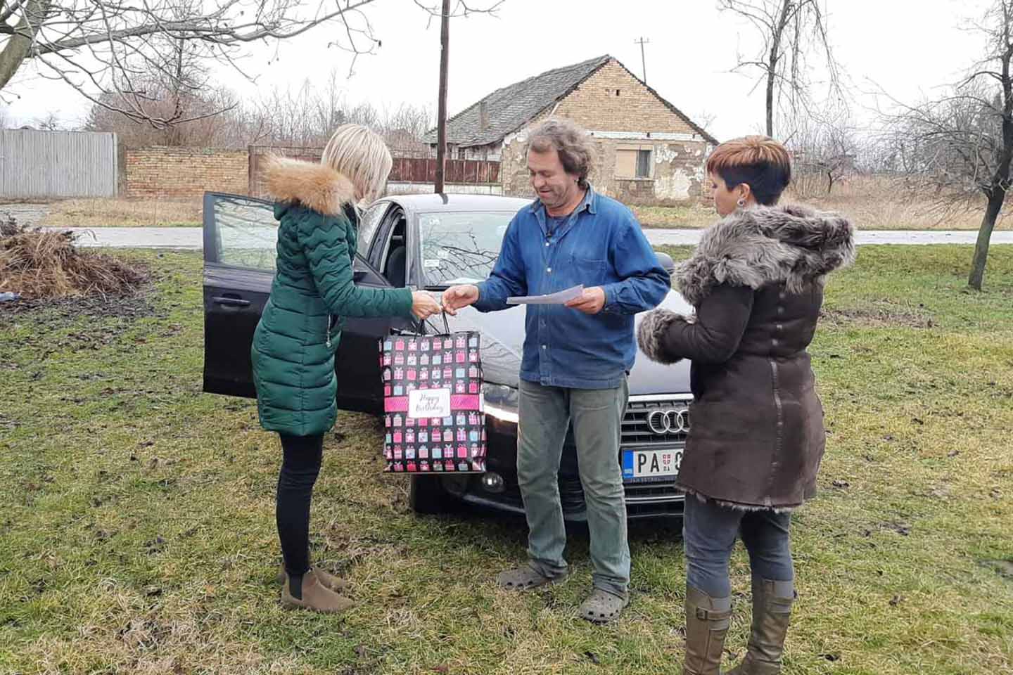 Paketi za bebe: JEDAN DEČAK I JEDNA DEVOJČICA