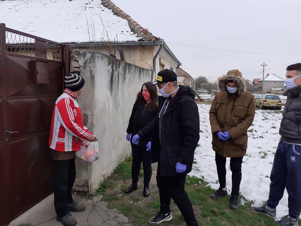 FK Tempo Sefkerin: FUDBALERI TEMPA U HUMANITARNOJ AKCIJI