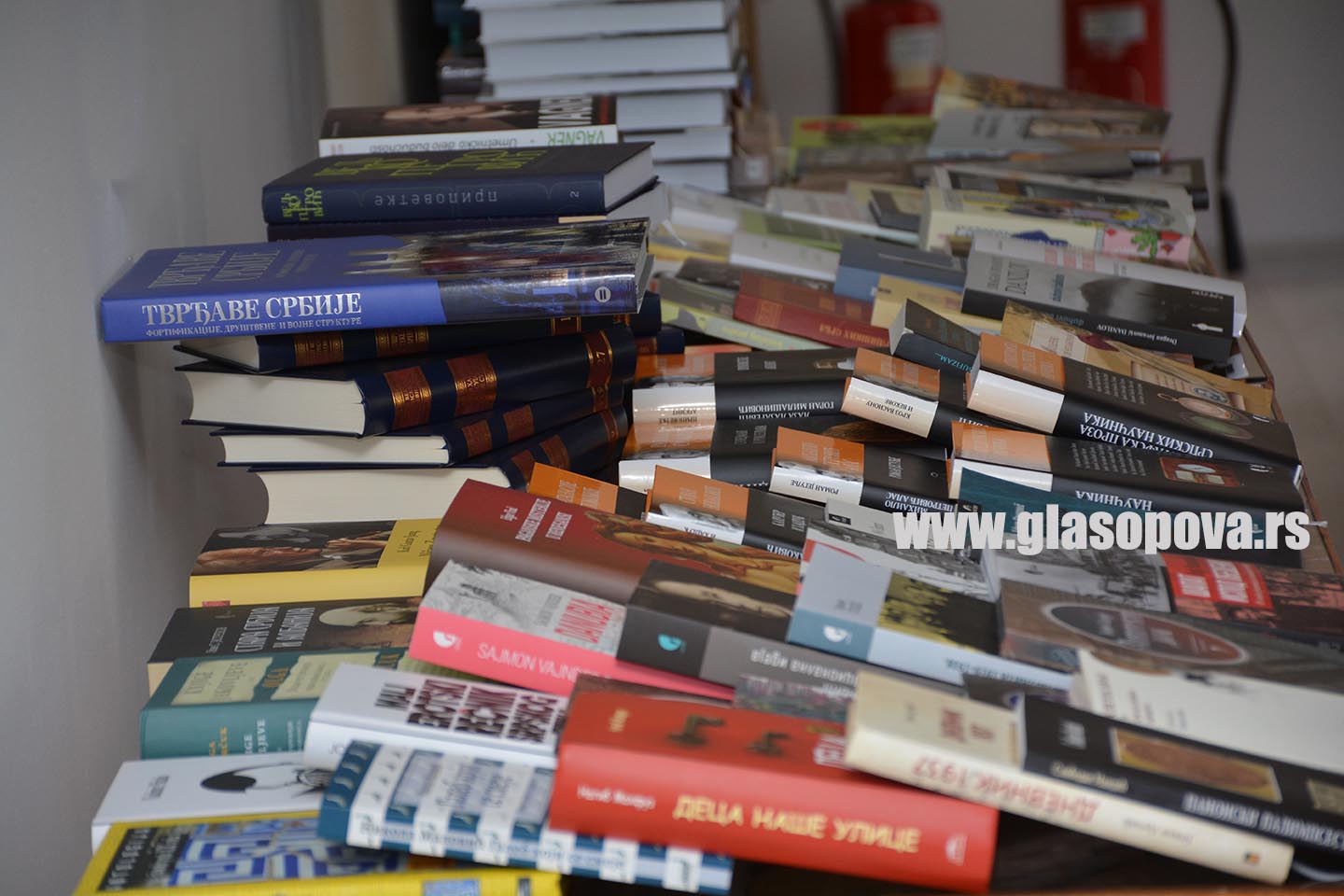 Ministarstvo kulture: NOVIH 386 NASLOVA ZA BIBLIOTEČKI FOND ONB OPOVO