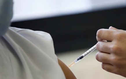 Imunizacija: Vakcinacija prema utvrđenom planu i tokom praznika