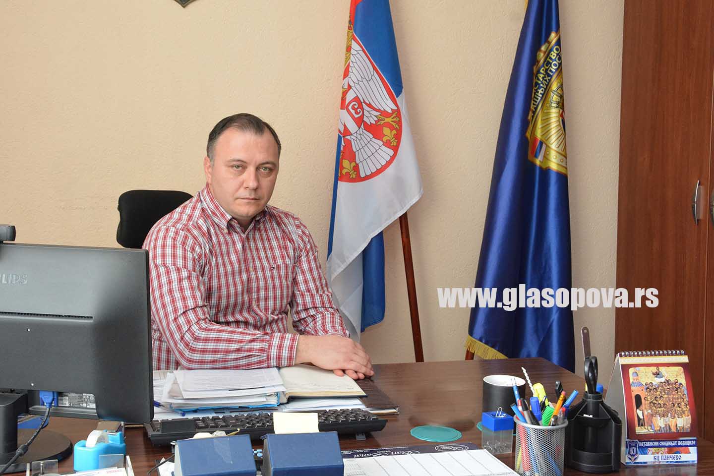 Policijska stanica Opovo: Značaj korišćenja sigurnosnih pojaseva i dečijih sedišta