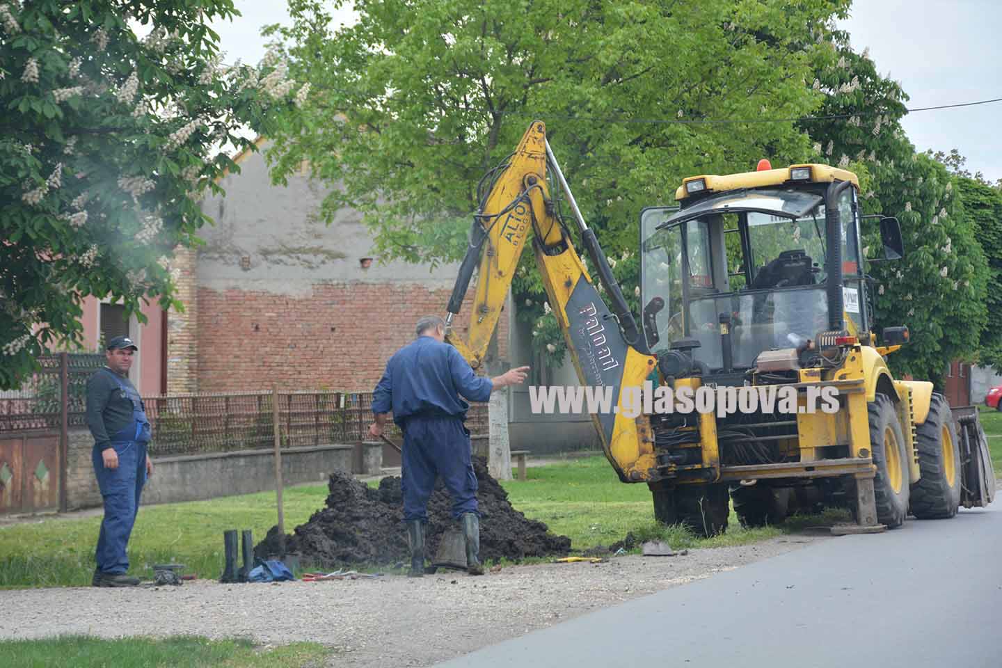 Havarija na dve lokacije: Radovi na vodovodnoj mreži u Barandi