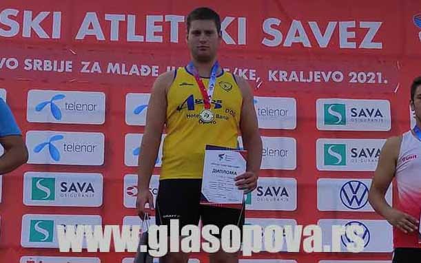 Atletika: Stefan Jovanov dvostruki šampion države za mlađe juniore
