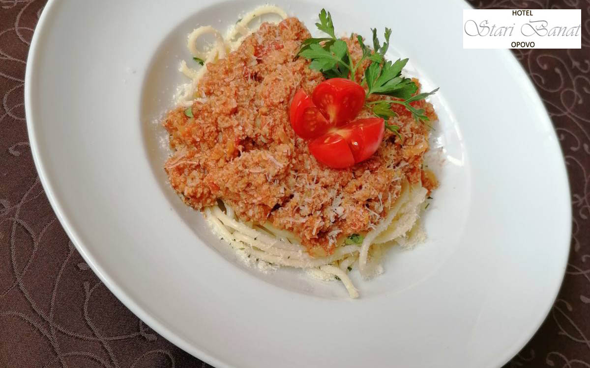 Recepti po preporuci kuhinje hotela Stari Banat: Špagete Bolonjeze