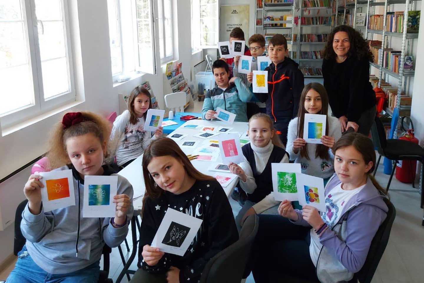 ONB Opovo: Održana druga kreativna radionica za decu na temu linoreza