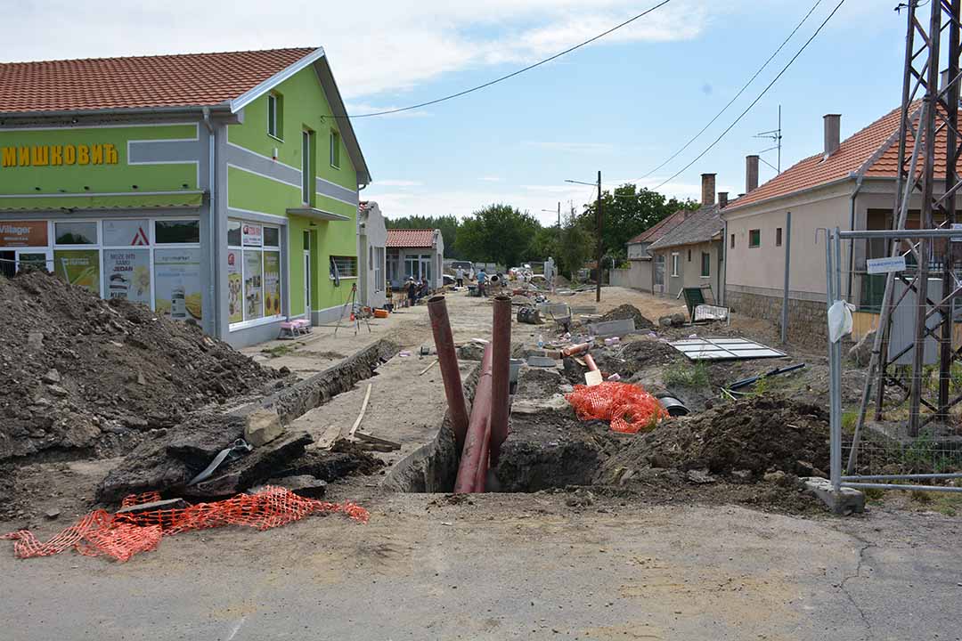 Saobraćaj: Radovi na raskrsnici Borisa Kidriča i Šumske u Opovu