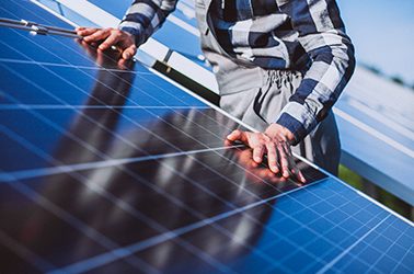Javni konkurs za dodelu bespovratnih podsticajnih sredstava za sufinansiranje realizacije projekata primene solarne energije u Poljoprivrednim gazdinstvima