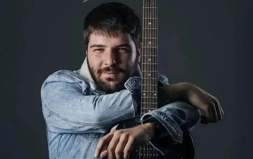 Muzika: Saša Gambiroža mladi kantautor iz Pančeva izdao novi singl (video)