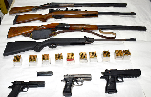 Ministarstvo unutrašnjih poslova: Pronađeno oružje u okolini Opova, uhapšeni osumnjičeni