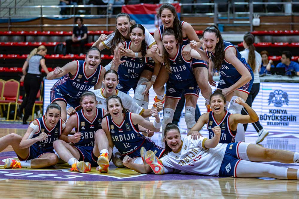 Košarka: Srbija (U18) u polufinalu Evropskog prvenstva, Jovanov pet poena