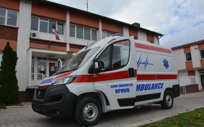 Zdravstvo: Novo sanitetsko vozilo za Dom zdravlja Opovo (video)