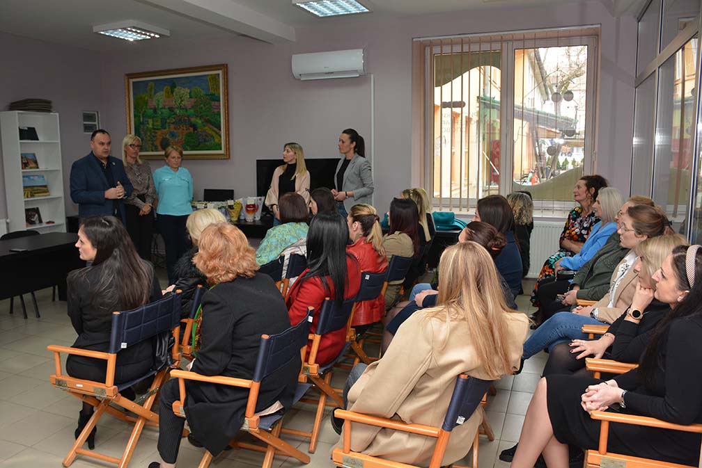 Opštinska uprava Opovo: Obeležen Dan žena