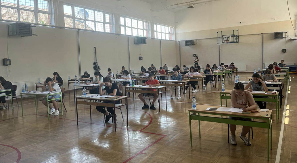 Osmaci danas polažu završni test iz srpskog odnosno maternjeg jezika