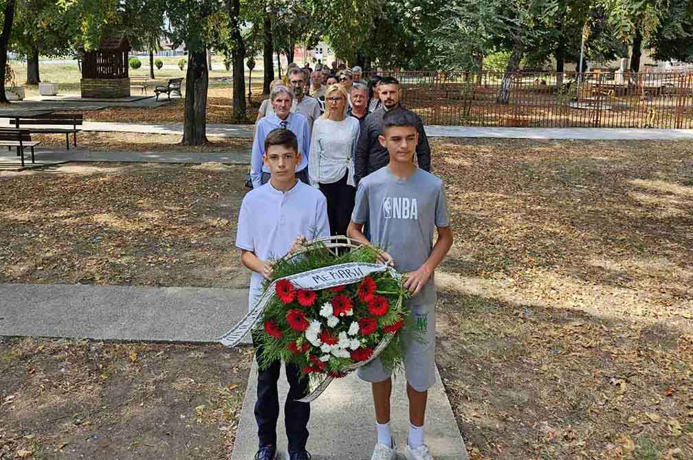 Polaganjem venaca obeležen Dan Barande
