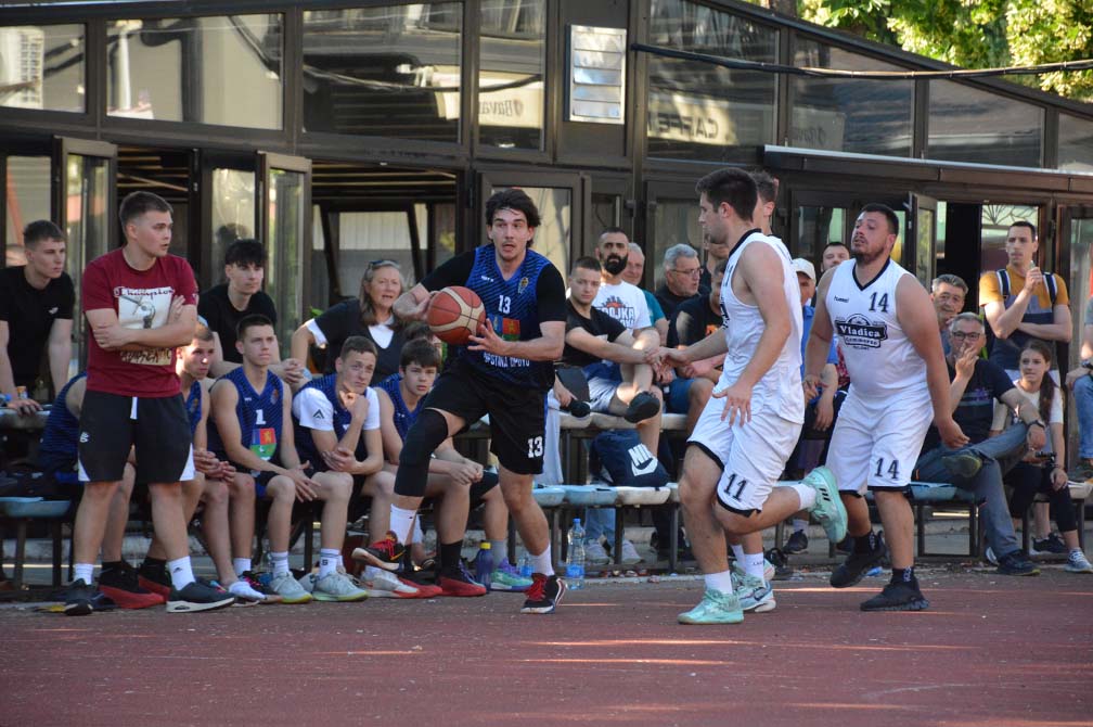 Košarka: Dupli program i dupla pobeda