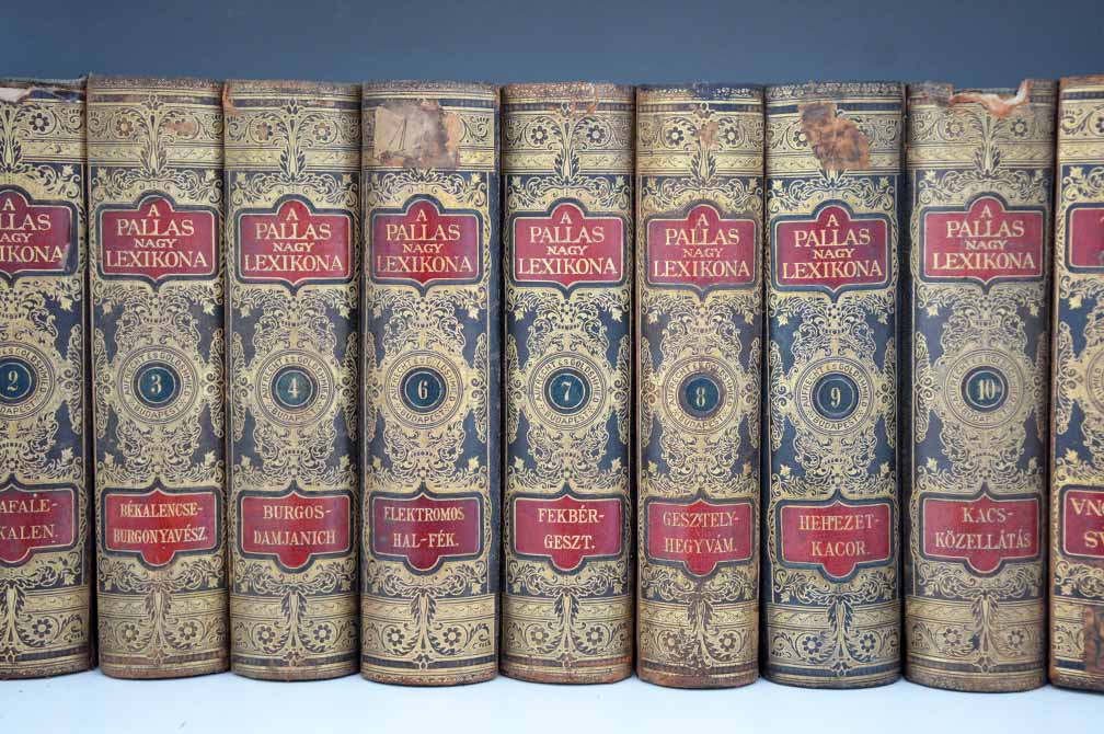 Istorijsko-dokumentarna zbirka ONB Opovo: Palasov veliki leksikon (A Pallas nagy lexikona)