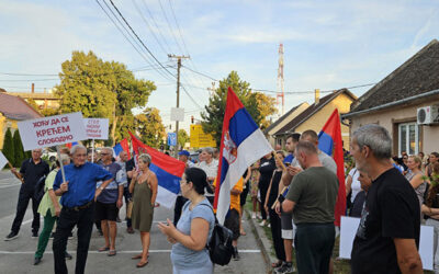 U Opovu održan skup protiv blokada