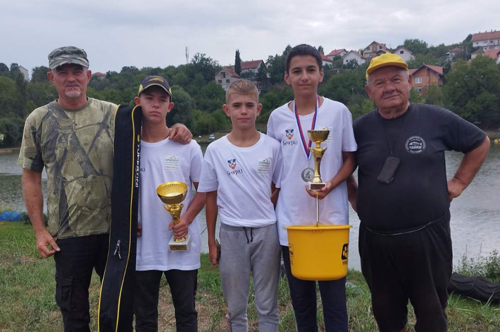 Sportski ribolov: Opovčani uspešni u Ligi mladih Beograda