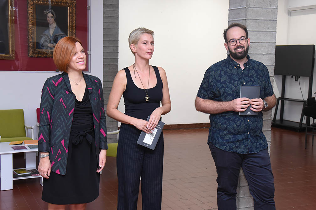 Galerija Jovan Popović : Otvorena izložba „Na putu prema svom kiosku“