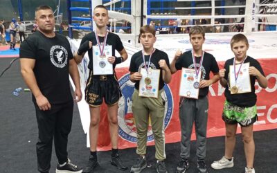 Kik boks: Četiri trofeja za sefkerinski Dragon