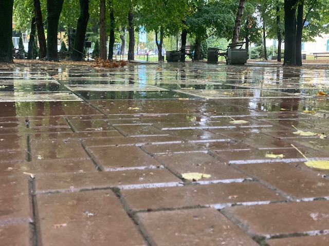 RHMZ upozorava na sneg i obilnu kišu, na planinama više od 60 cm snega