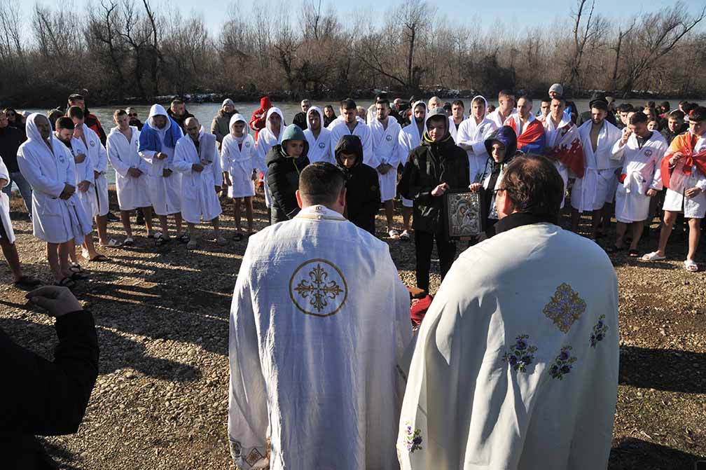 Plivanje za časni krst 2026 (3)