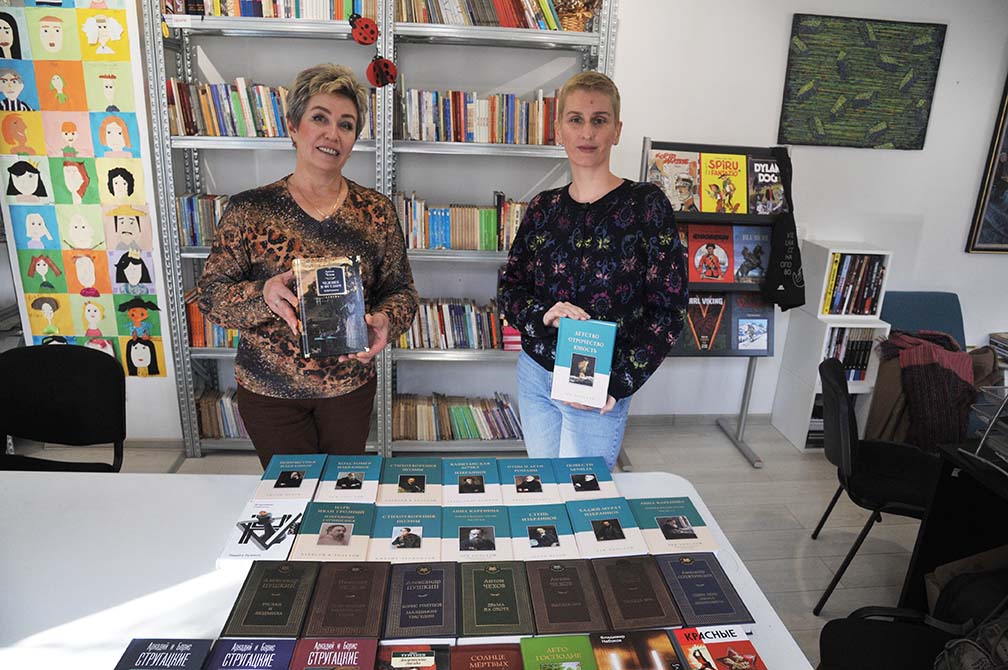 ONB Opovo: Donacija knjiga na ruskom jeziku iz Ruskog doma u Beogradu